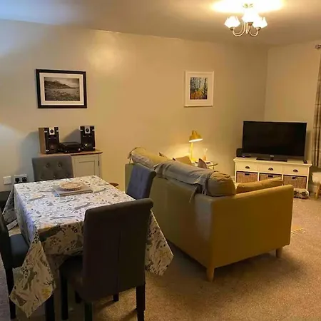 Idyllic Sleeps 4 Pet Friendly 度假居